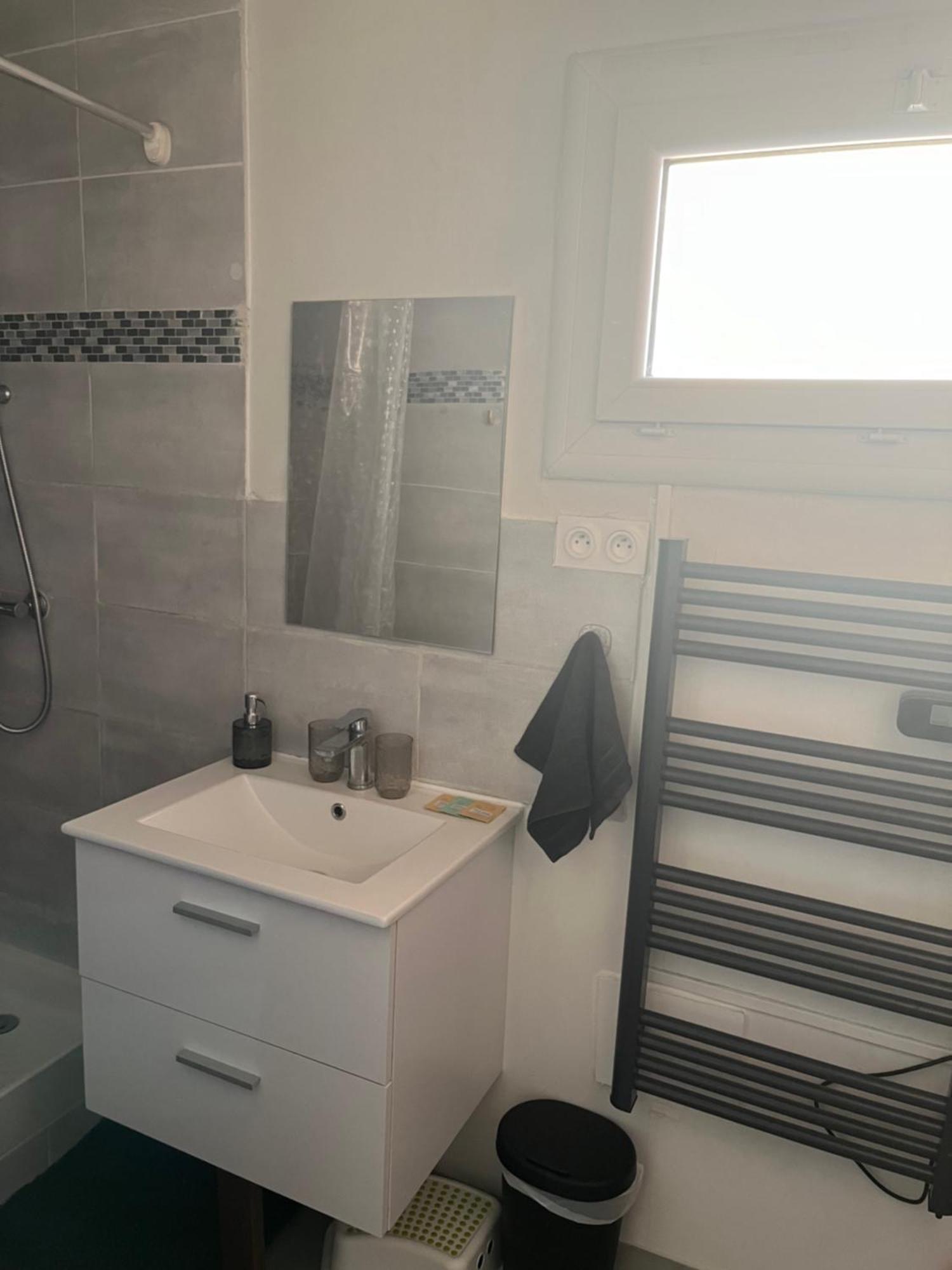 Charmant Appartement Climatise Quartier Las Cobas Perpignan Exterior photo